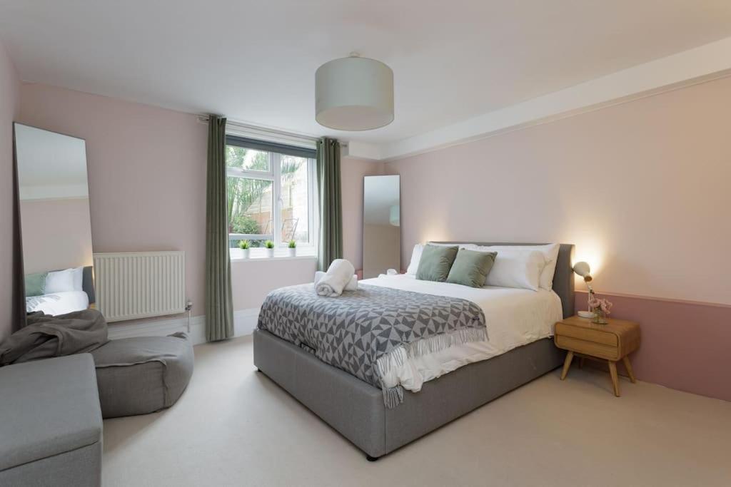 Seaside Escape Appartement Portsmouth Buitenkant foto